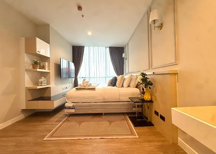 شقة Ekkamai Sleeps3 Kitchen Fiber Wifi Poolgym W-dryer بانكوك