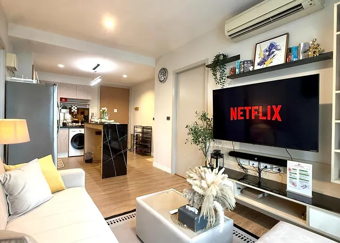 Ekkamai Sleeps3 Kitchen Fiber Wifi Poolgym W-dryer شقة *