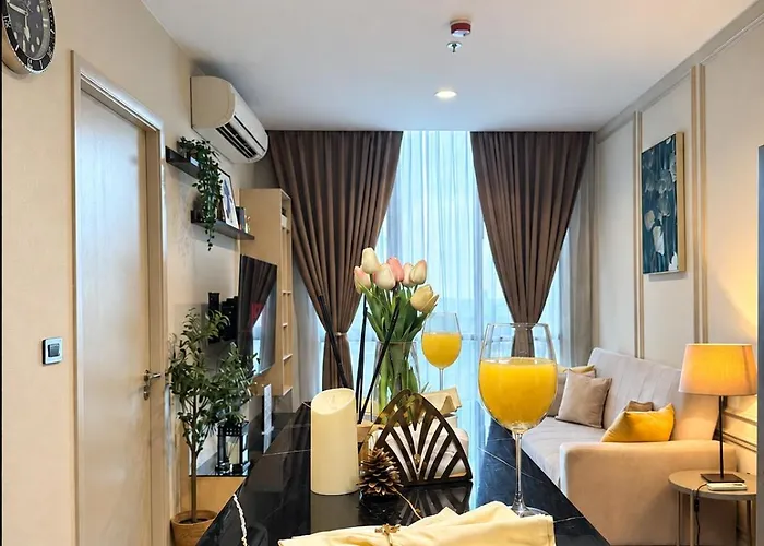 Ekkamai Sleeps3 Kitchen Fiber Wifi Poolgym W-dryer Apartment Bangkok